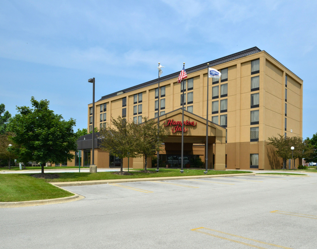 Exterior & Views 2, Hampton Inn Chicago-Carol Stream, Dupage