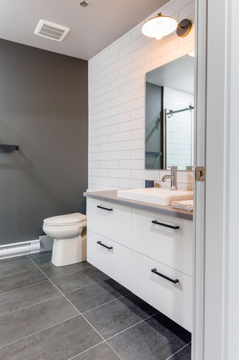 Bathroom 4, Les Lofts St-Paul -  By Les Lofts Vieux-Quebec, Communauté-Urbaine-de-Québec