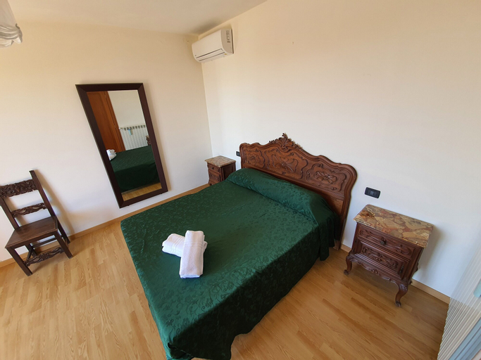 Bedroom 5, Villa Tana del Lupo paradiso del Relax, Imperia