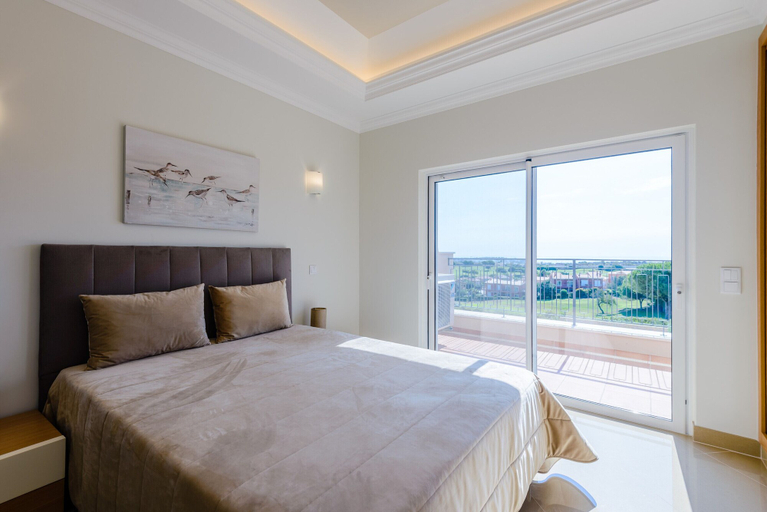 Bedroom 3, Boavista Golf and Spa Resort - Bayview, Lagos