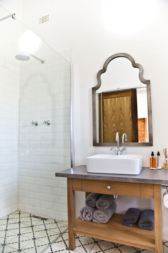 Bathroom 3, Denneboom Vineyards and Wildlife, Cape Winelands