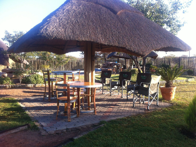 Food & Drinks 5, Makumutu Lodge & Campsite, Lethlakane
