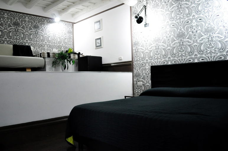 Bedroom 4, Relais Palazzo Taverna, Rome