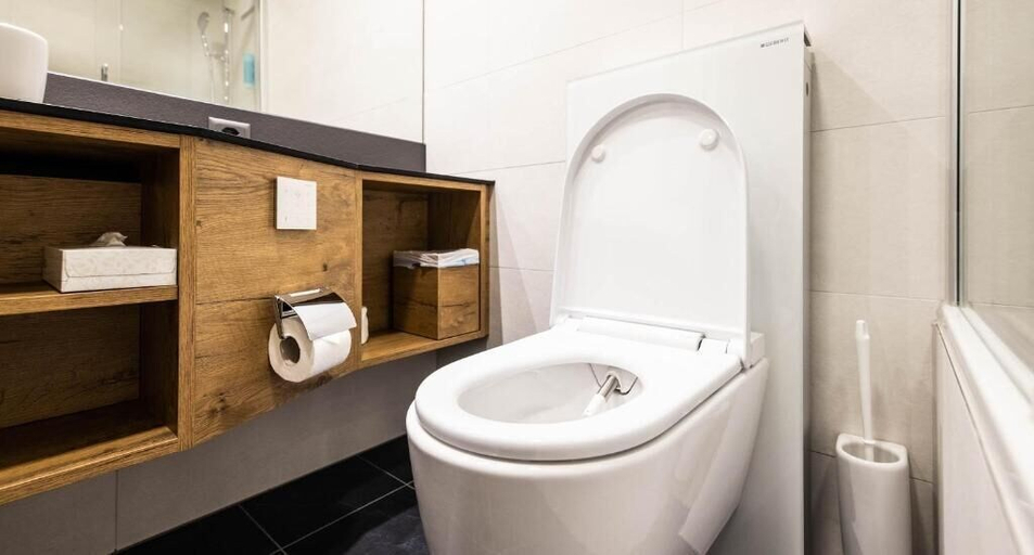 Bathroom 4, Alpenhotel Schlüssel, Uri