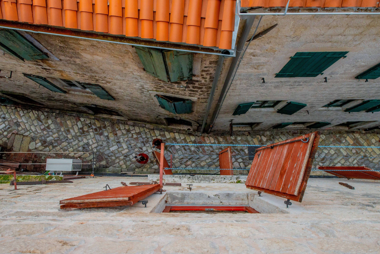 Exterior & Views 2, Antika Guesthouse