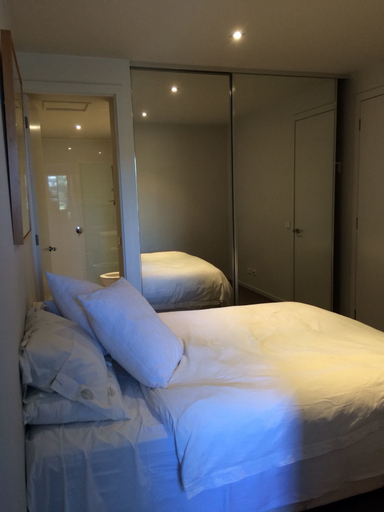 Bedroom 2, Marina View Apartment on the Maribyrnong River, Melbourne, Melbourne