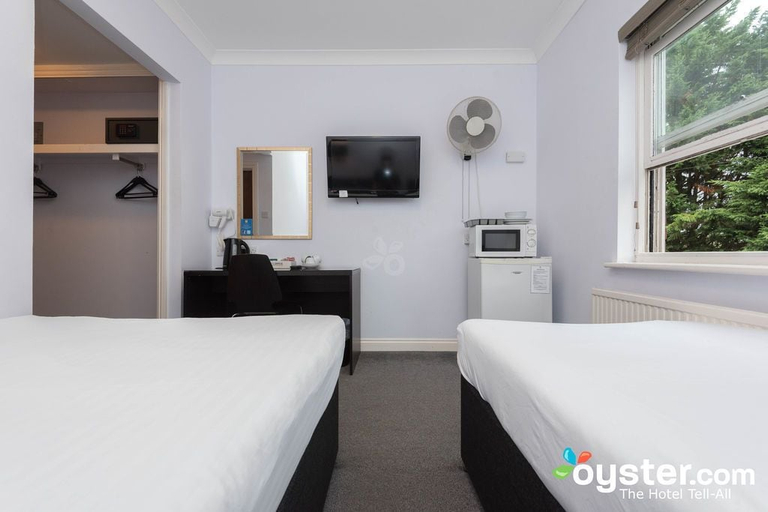 Bedroom 3, Sure Hotel by Best Western Reading, Wokingham