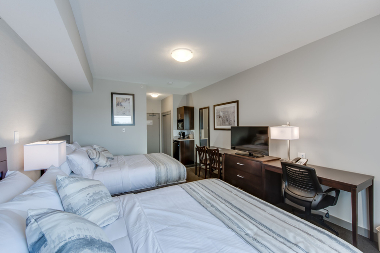 Bedroom 3, Ramada by Wyndham Grassland, Division No. 13