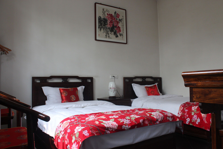 Bedroom 2, City Wall Old House.Ji Residence, Jinzhong
