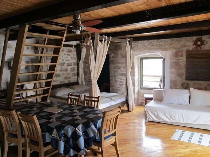 Bedroom 2, Murter Voltera, Murter