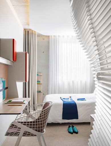 Bedroom 3, OKKO Hotels Cannes Centre, Alpes-Maritimes