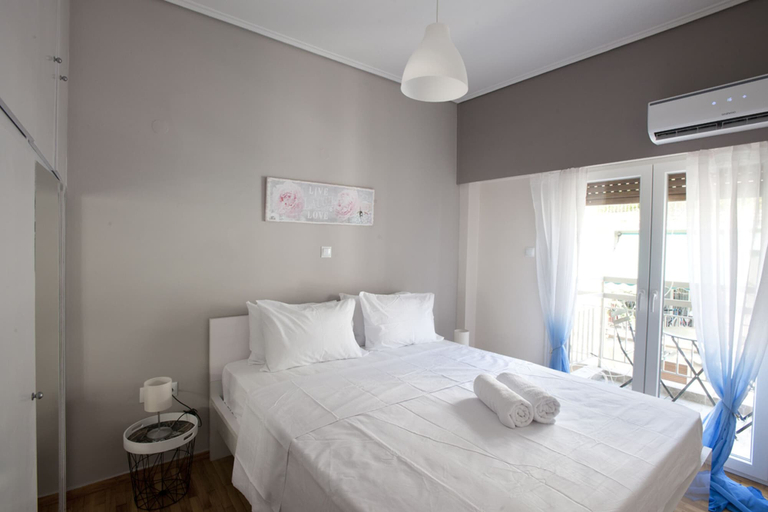 Bedroom, Zan Moreas A Simple & Minimal Apartment, Attica
