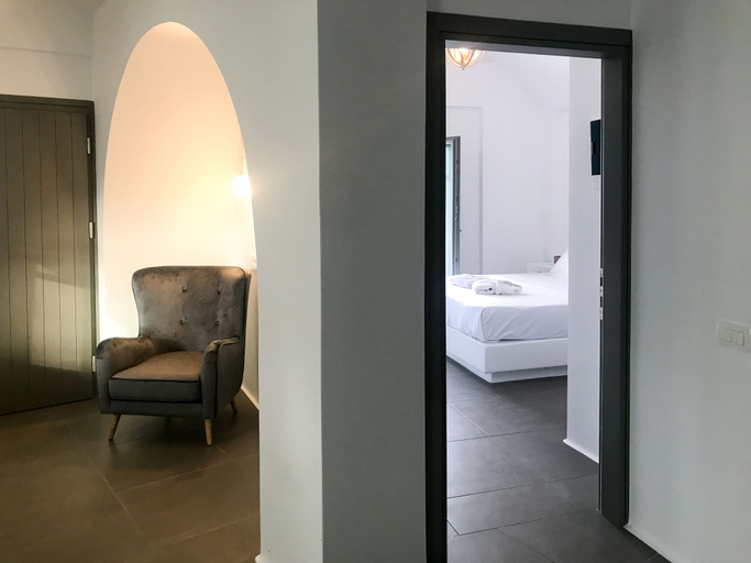 Bedroom 3, Amphitrite Suites Santorini, South Aegean