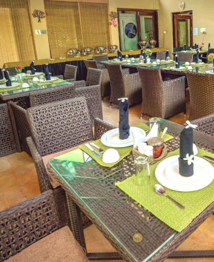 Food & Drinks 5, Vraksh Resort, Seoni