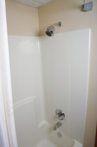 Bathroom 3, Dutch Inn and Suites, Sioux