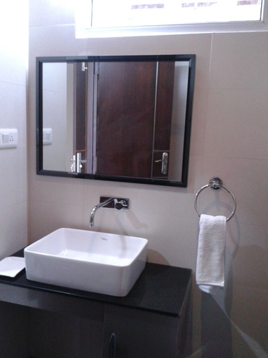 Bathroom 3, Hotel Rajmahal Inn, Mysore