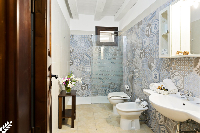 Bathroom 5, Case di Latomie Agriturismo - Turismo Rurale, Trapani