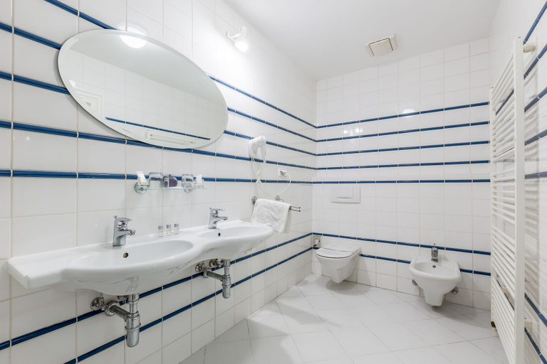 Bathroom 4, Hotel U Rytíře, Mělník