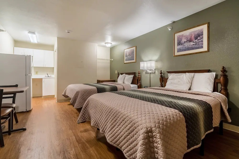Bedroom 3, Hometowne Studios Denver - Lakewood West, Jefferson