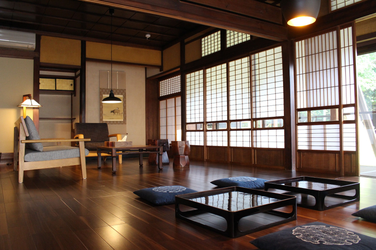 Others 1, Kusa no Niwa, Takayama