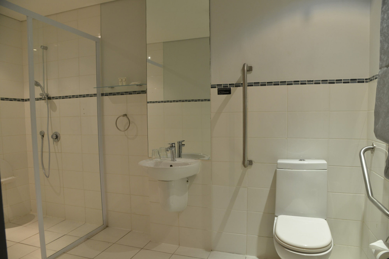 Bathroom 4, Fountains Hotel by Neighbourgood, City of Cape Town