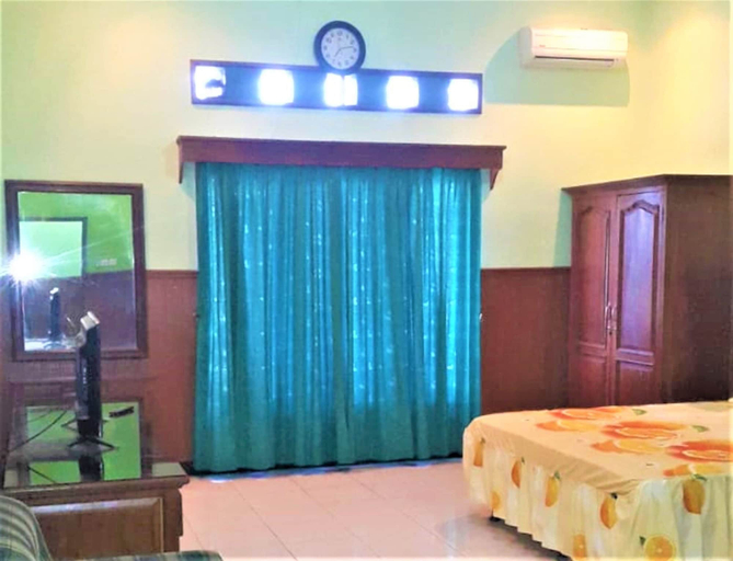 Bedroom 2, Hotel Mulia, Sukoharjo