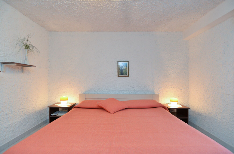 Bedroom 2, Apartment 1792, Fažana