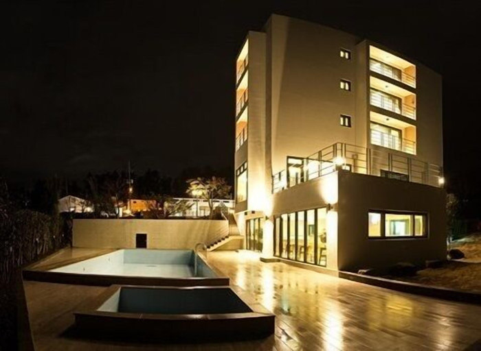 Exterior & Views 1, Suave Hotel, Seogwipo