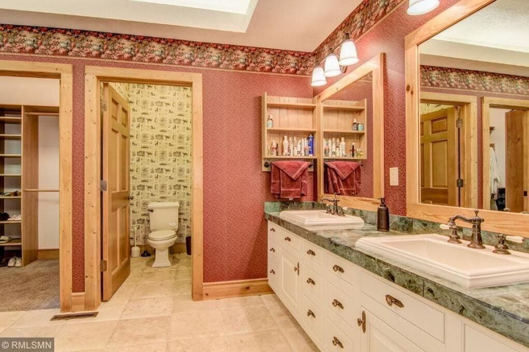 Bathroom 3, Chippewa View Lodge, Sawyer