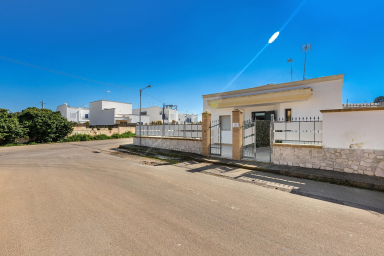 Property grounds 3, 2205 Villa Lucia - Trilo by Barbarhouse, Lecce