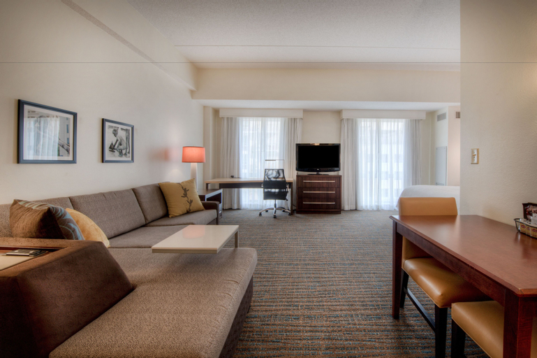 Bedroom 3, Residence Inn by Marriott Charlotte Uptown, Mecklenburg