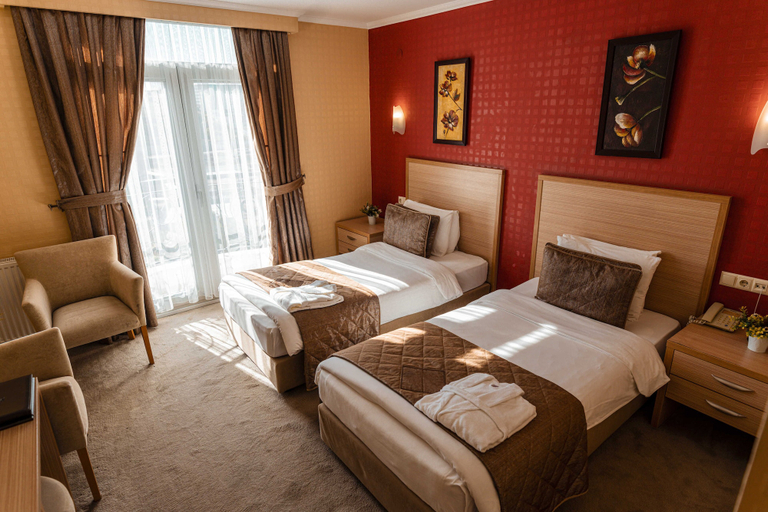 Bedroom 3, Atabay Termal Hotel, Kozaklı