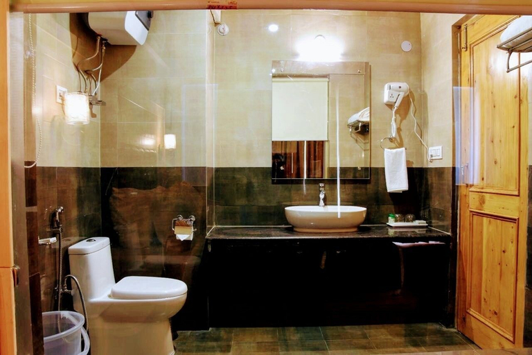 Bathroom 4, Primo Resorts, Kullu