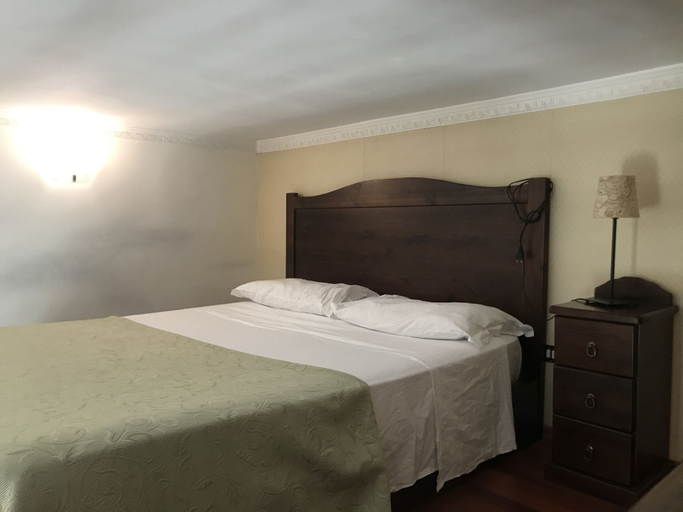 Bedroom 2, B&B Art Suite Principe Umberto, Napoli