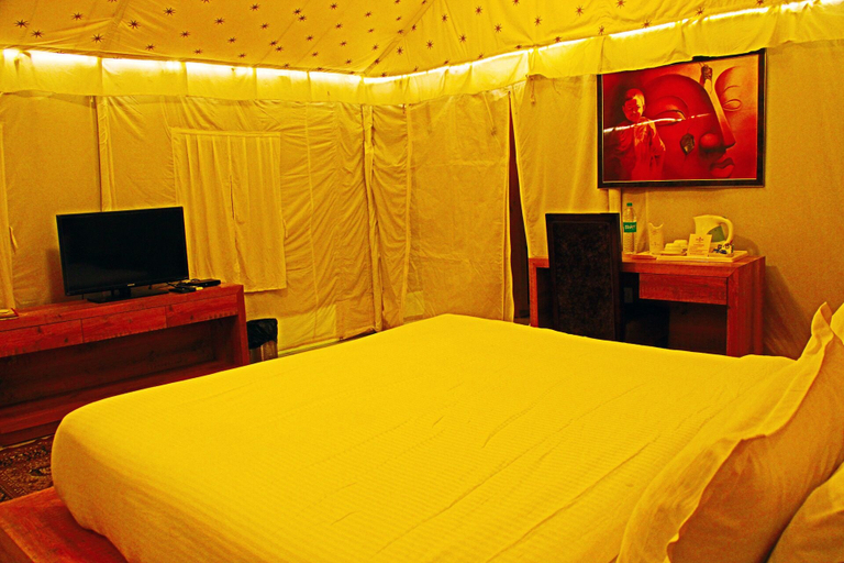 Bedroom 2, Jhansi Hotel, Jhansi
