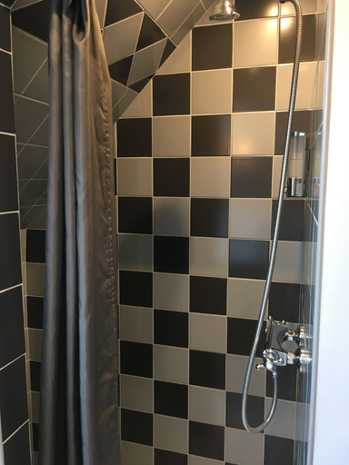 Bathroom 5, Paardenhof Guesthouse, Nord