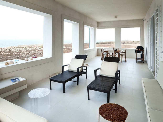 Others 5, Villa Capo Passero, Syracuse