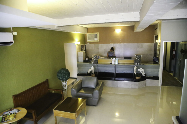 Quoalla Hotel Makati, Makati City