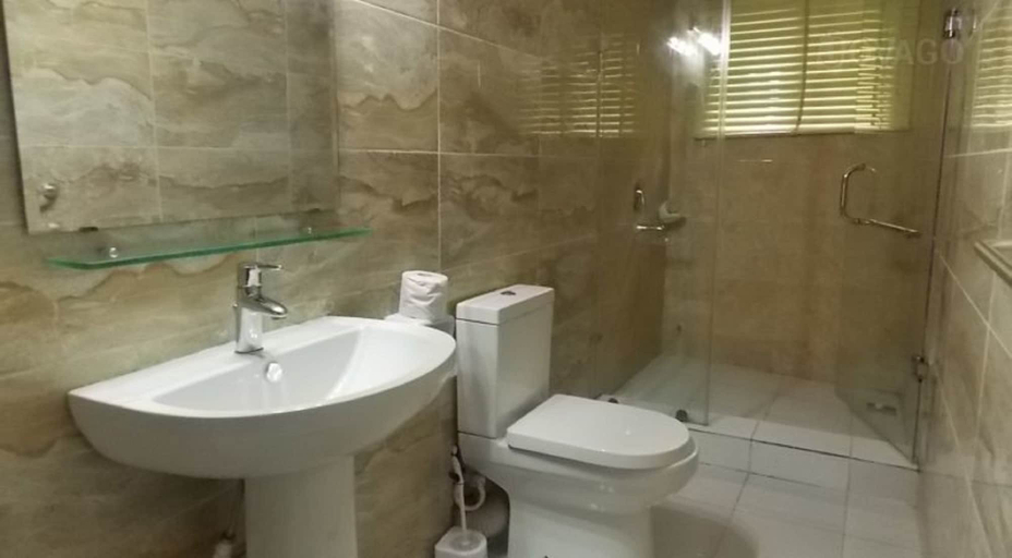 Bathroom 3, Divine Foutain Apapa Branch, Apapa
