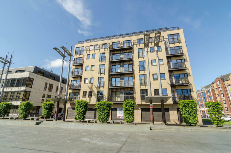 Exterior & Views 2, Custom House Square: Cathedral Quarter, Belfast