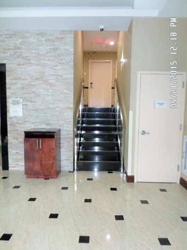 Others 5, Pitkin Hotel, New York