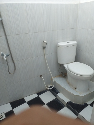 Bathroom 4, Kenangan Guest House, Sabang