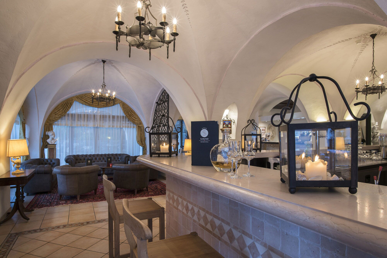 Food & Drinks 5, Suite Hotel Sunstar Brissago, Locarno