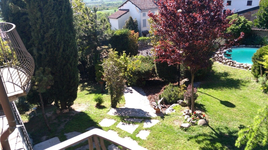 Others 5, Spineto House, Alessandria