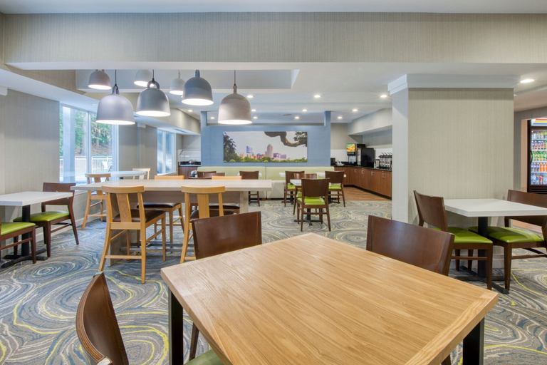 Food & Drinks 5, Fairfield Inn By Marriott Raleigh Crabtree, Wake