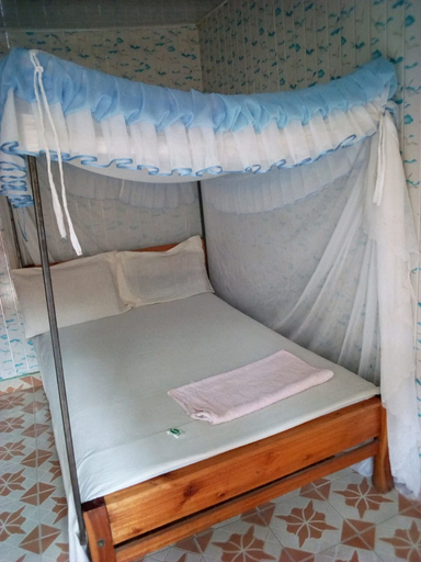 Bedroom 2, Serengeti Gardens Hotel, Kasarani