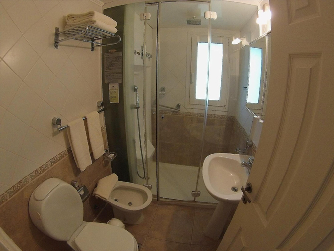 Bathroom 5, Carilo Hills, Pinamar
