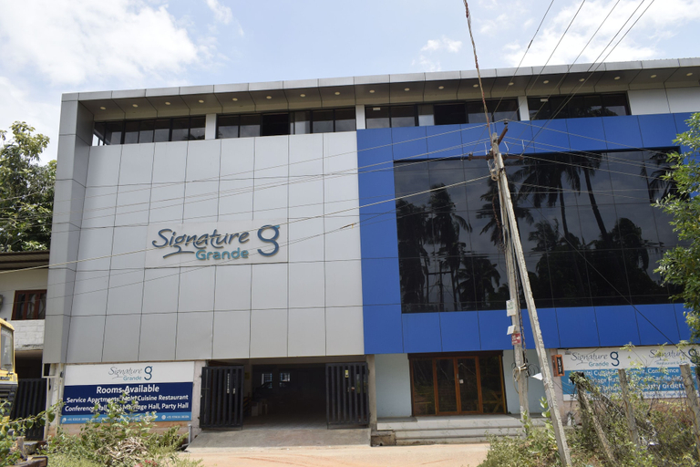 Exterior & Views 2, Signature Inn, Puducherry
