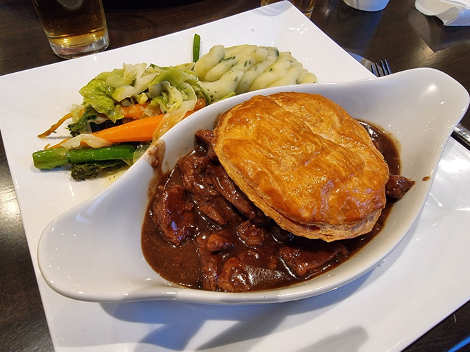 Food & Drinks 5, The National Hotel, Highland