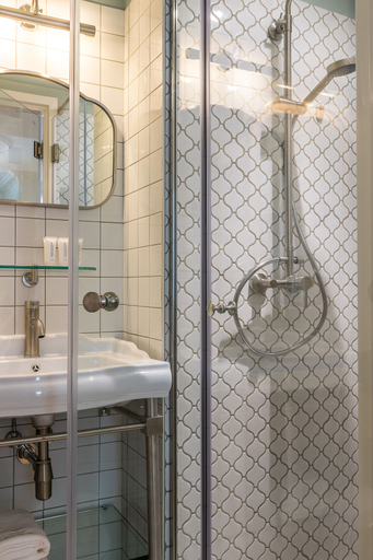 Bathroom 4, Hotel Rose Bourbon, Paris